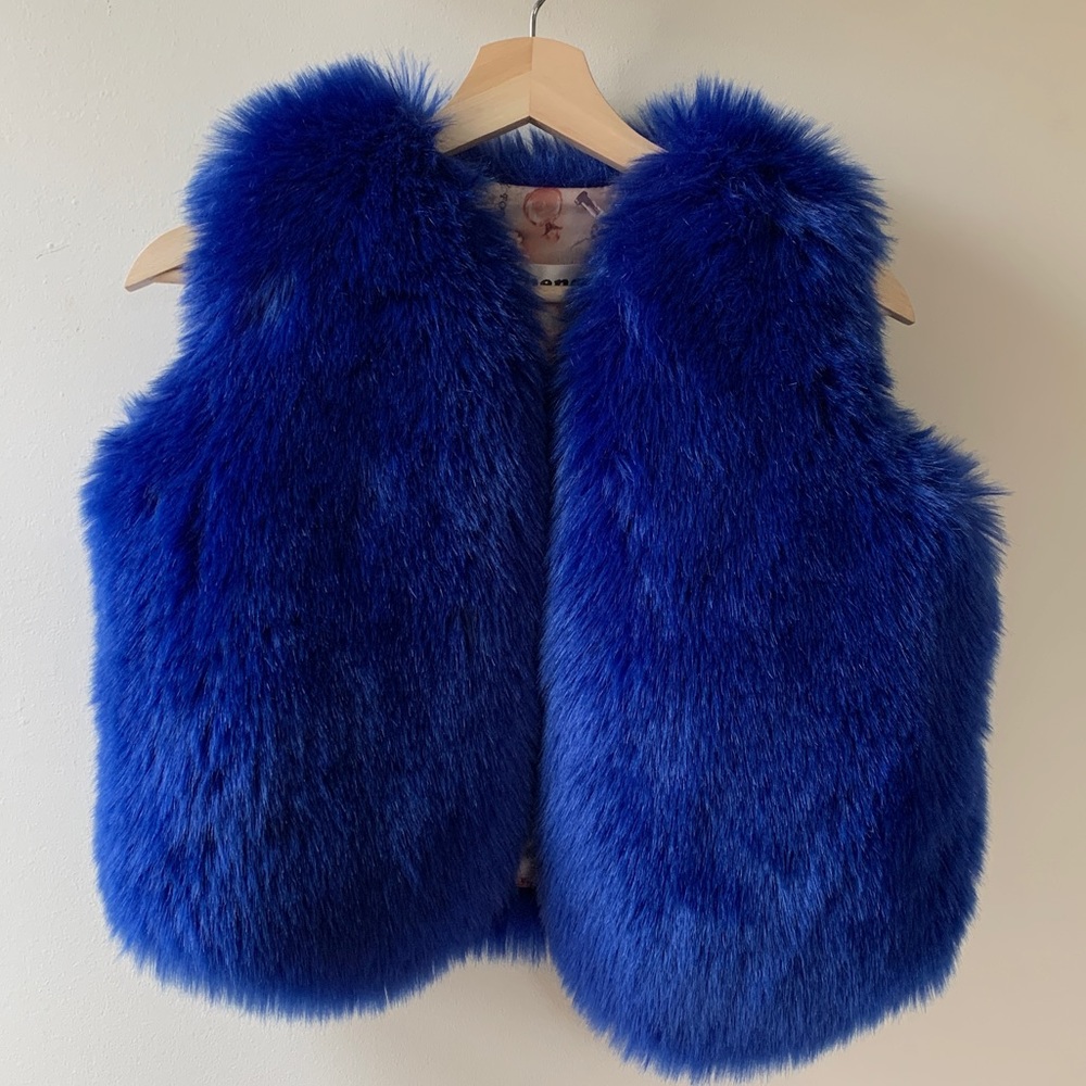 Faux Fur Benetia Vest Sz 10